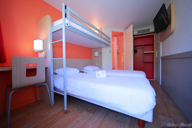 Bedroom 2, Premiere Classe Ales, Gard
