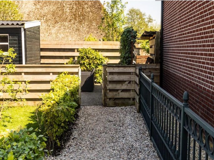 Others 5, Modern Comforts of this home in Paesens, Dongeradeel