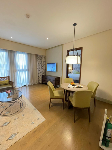 Others 3, Dusit Thani Residence Executive Suite, Davao City