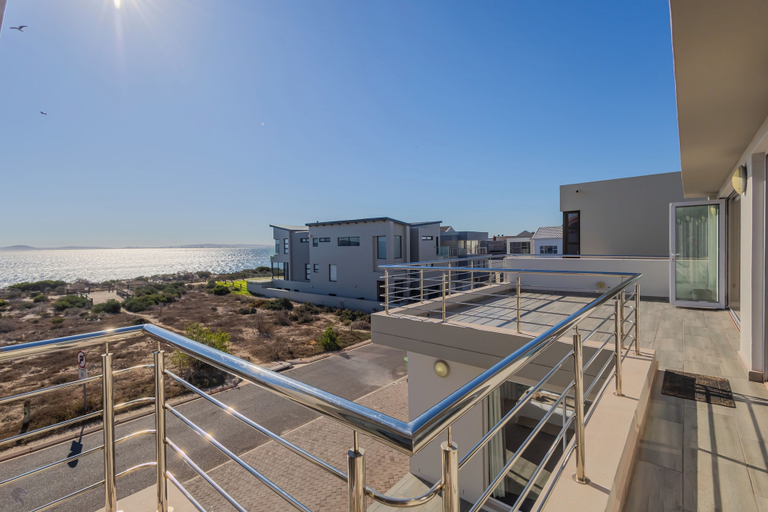 Others 4, Seasons of Serenity, Langebaan 8-sleeper, West Coast