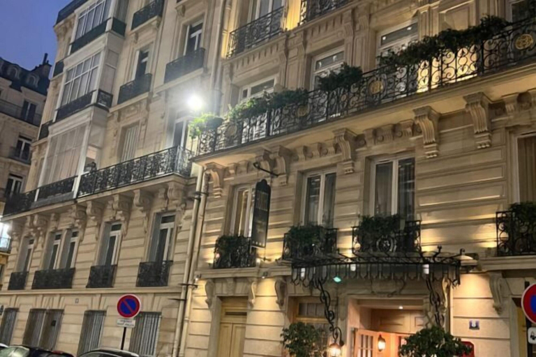 Exterior & Views 2, Champs Elysees Charming (2 Bedrooms and 1 Living Room), Paris