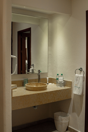 Bathroom, Blater Hotel, Dist. Pochutla