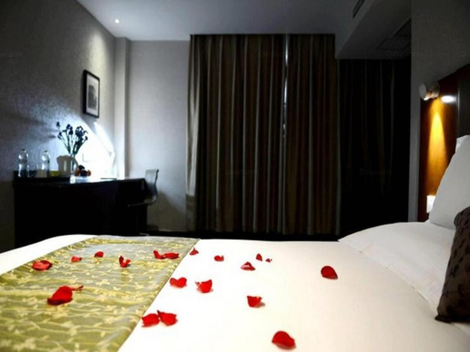 Bedroom 2, Yitel Beijing Tuanjiehu Metro Station, Beijing