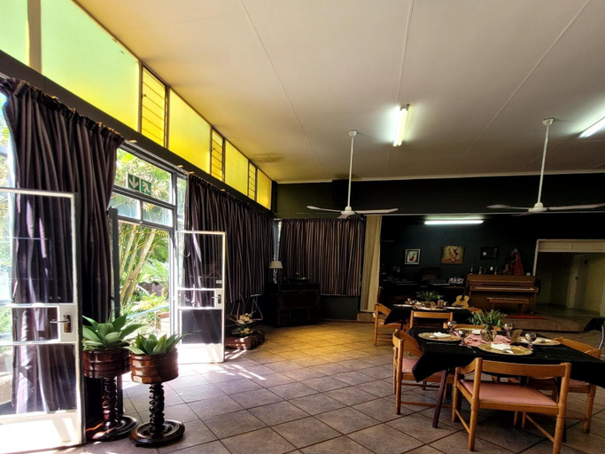 Food & Drinks, Mumo Lodge, Gert Sibande