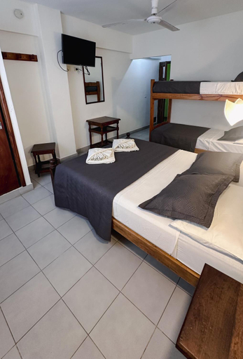 Bedroom 2, Hotel Garay, La Costa