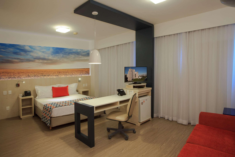 Bedroom 3, Comfort Suites Alphaville, Barueri