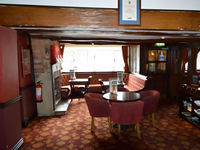 Food & Drinks 4, Red Lion, Wigan by Marston's Inns, Lancashire