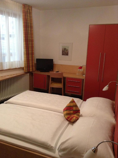 Bedroom 2, Hotel Figl S, Bolzano