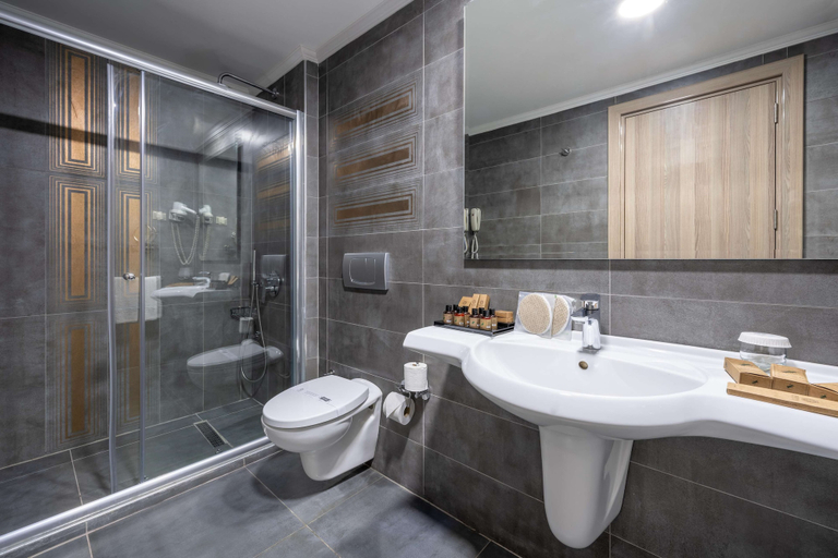 Bathroom 5, Selectum Family Resort Side, Manavgat