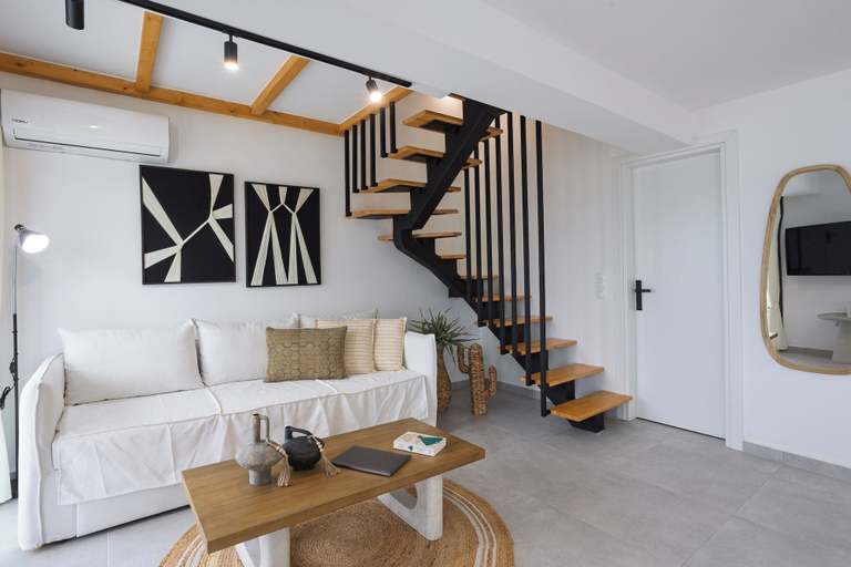 Others 5, PHOS MAISONETTES NIKIANA, Ionian Islands