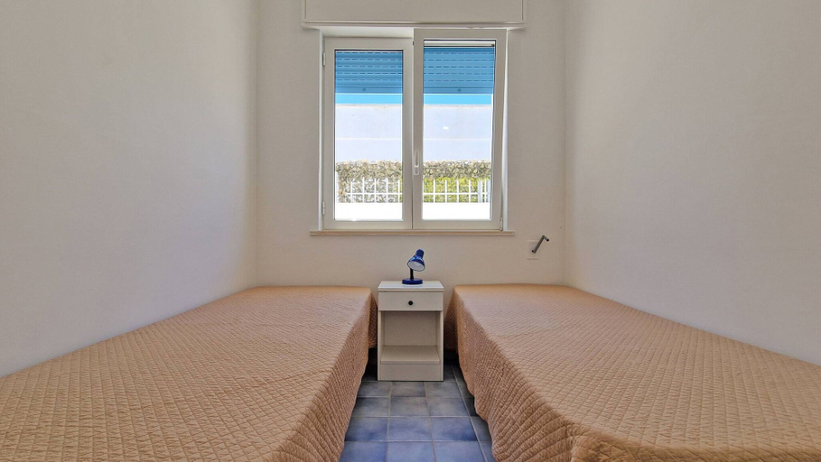 Room 5, Corte 3 in Residence With 4 Beds - 2 Bedrooms, Lecce