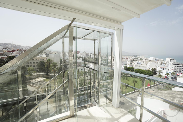 Others 5, Hotel nord kap, Tétouan