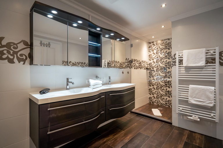 Bathroom 5, Familotel Kindl, Innsbruck Land
