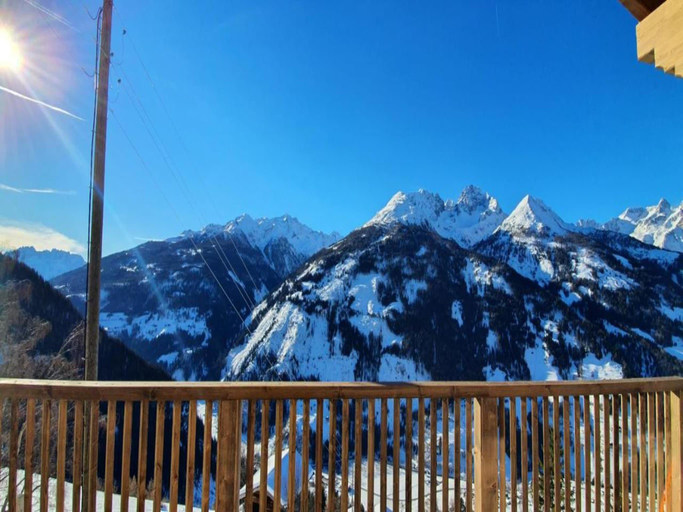 3, Chalet in Grosskirchheim with sauna and hot tub, Spittal an der Drau