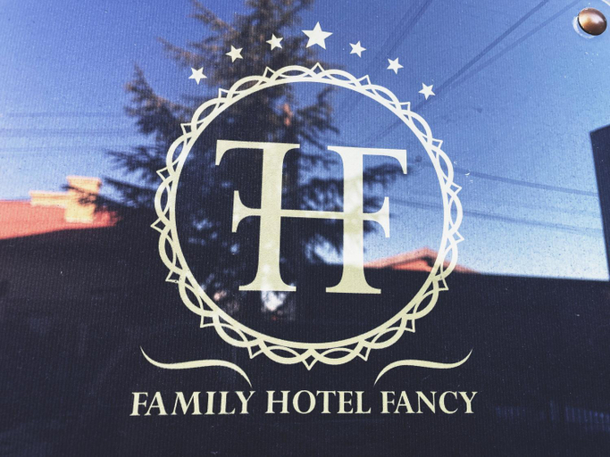 Exterior & Views, Hotel Fancy, Stolichna