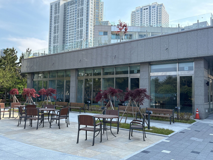 Food & Drinks, Le Collective SokchoBeach, Sokcho