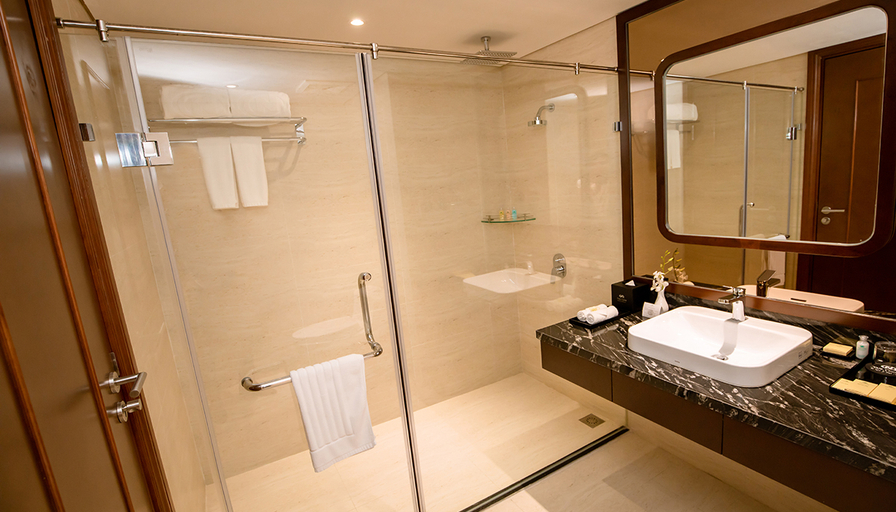 Bathroom 5, NAM CUONG NAM DINH HOTEL, Nam Định