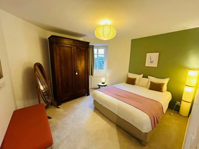 Room 3, Le Charmant Carnot Cath Drale, Marne
