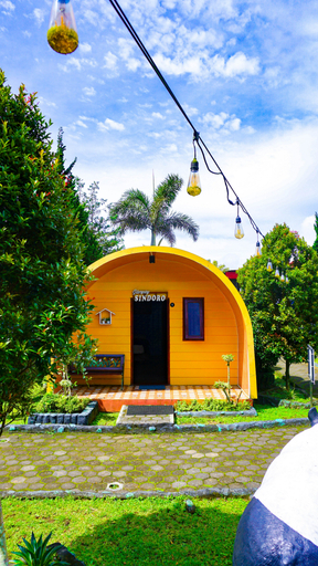 Exterior 15