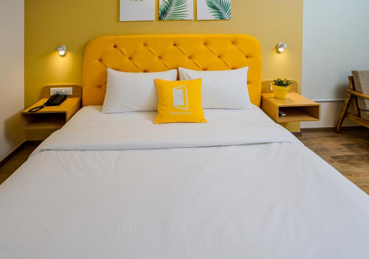 Bedroom 3, Bloom Hotel - Koregaon Park, Pune