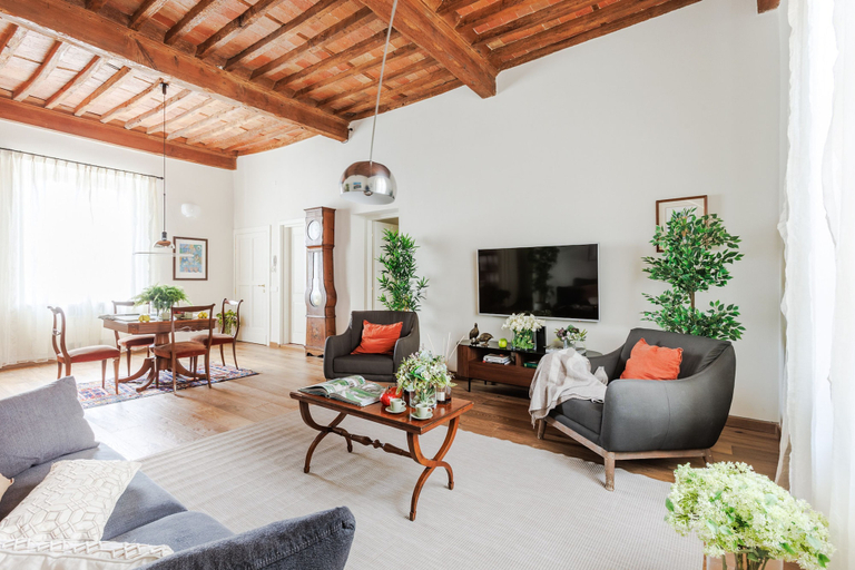 Room 2, Lunav House in Lucca, Lucca