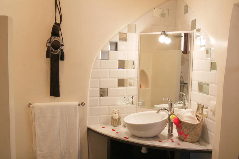 Bathroom 3, Riad El Grably, Marrakech