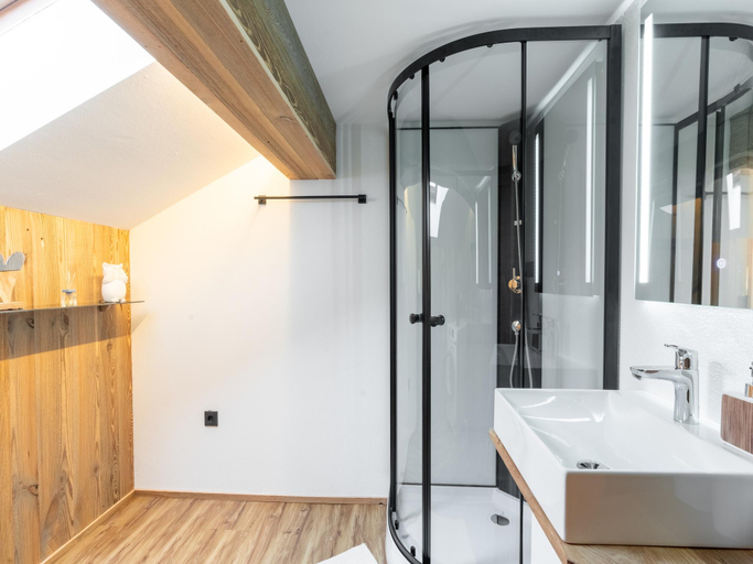 Bathroom 3, Apartment in Sulzau near Wildkogel Ski Arena, Zell am See