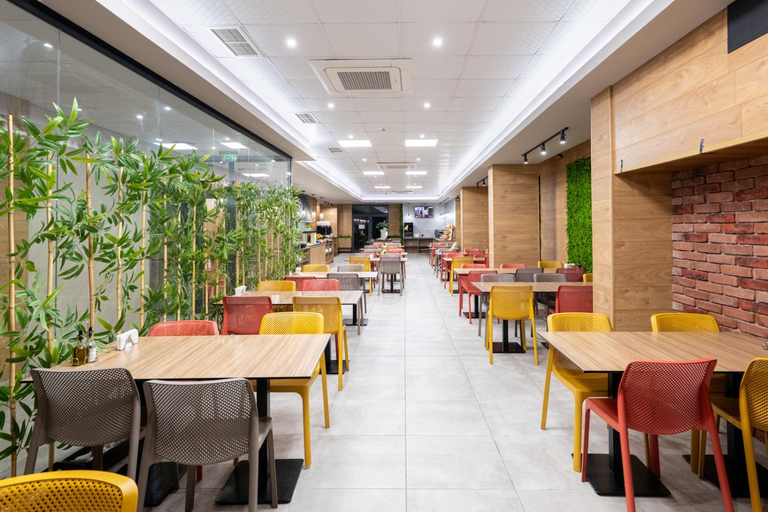 Food & Drinks 5, Avenue Hotel, Burgas