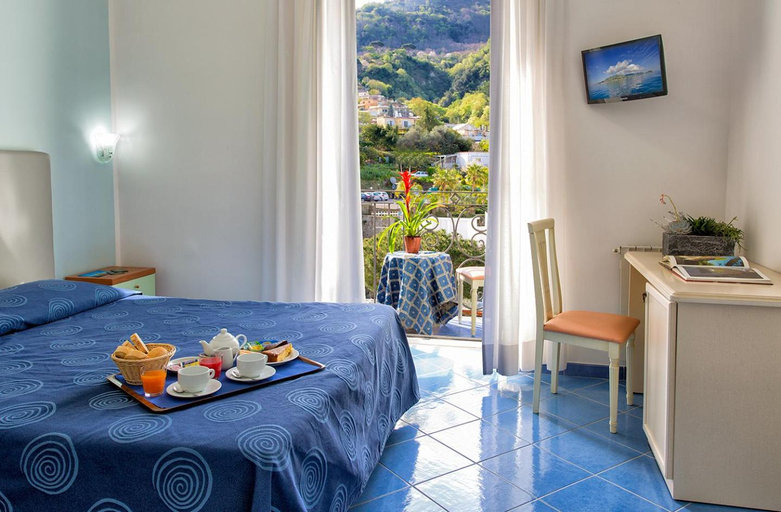 Others 4, Hotel Terme Miramonte e Mare, Napoli
