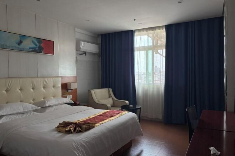 Bedroom 3, Yilu·Fengqing Business Hotel, Yichun