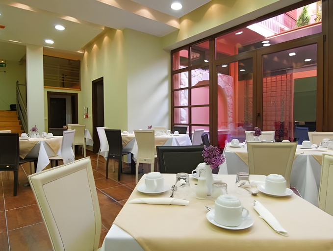 Food & Drinks 5, Hotel Leto Delphi, Central Greece