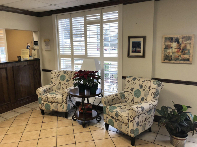 Public Area 2, Days Inn by Wyndham Natchez, Adams