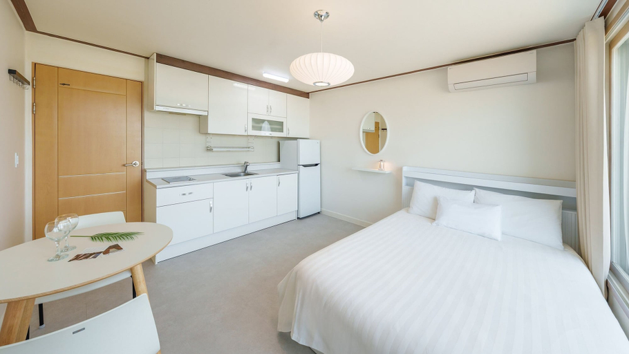 Bedroom 3, Yangyang Sunrise Sea Pension, Yangyang