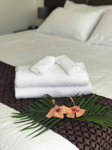 Bedroom 2, The White House Hotel, Vaimauga West