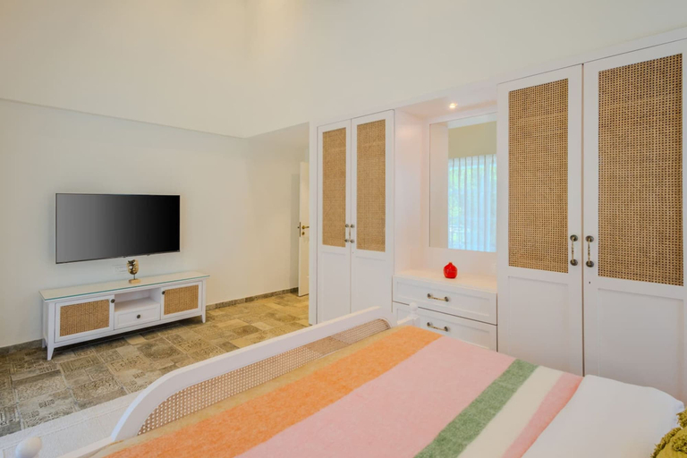 Bedroom 3, Casa Shikha 5bhk With Pool Steps From Thalassa, North Goa