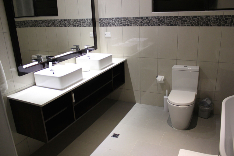 Bathroom 4, Sapphire Bay Fiji, Ba