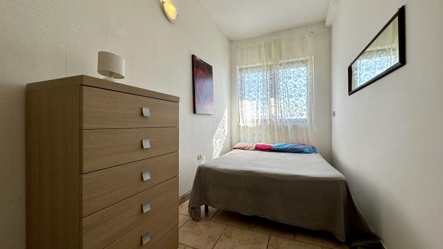 Room 3, Villetta Certosina 1, Lecce