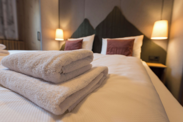 Bedroom 2, Der Zirmhof in Saalbach, Zell am See