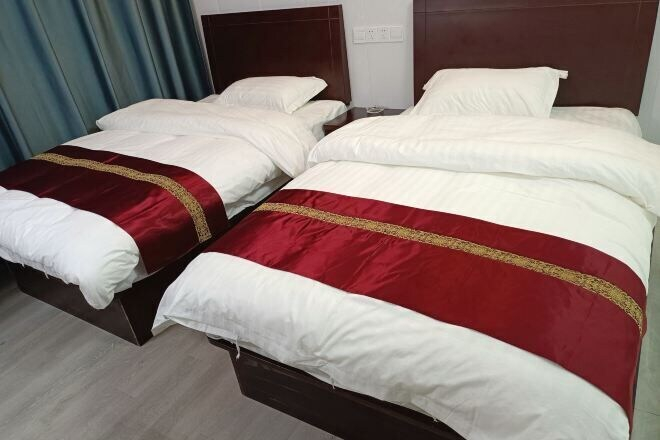 Bedroom 2, chezhan hotel, Shanghai