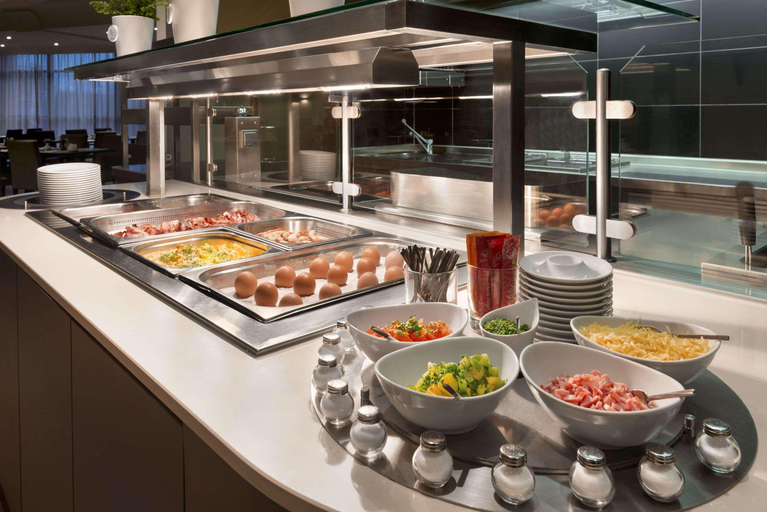 Food & Drinks 5, Ramada By Wyndham Graz, Graz Umgebung
