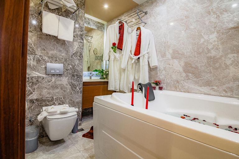 Bathroom 4, Lord Morgan & Exclusive Design Cihangir, Beyoğlu