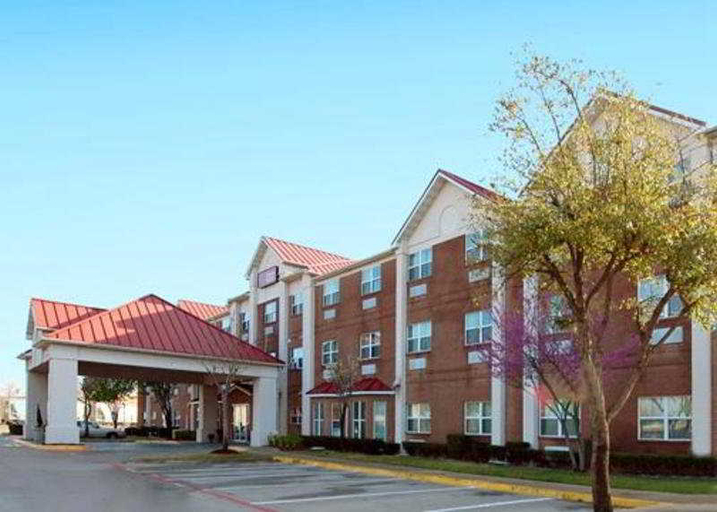 Exterior & Views 2, Quality Suites Addison-Dallas, Dallas