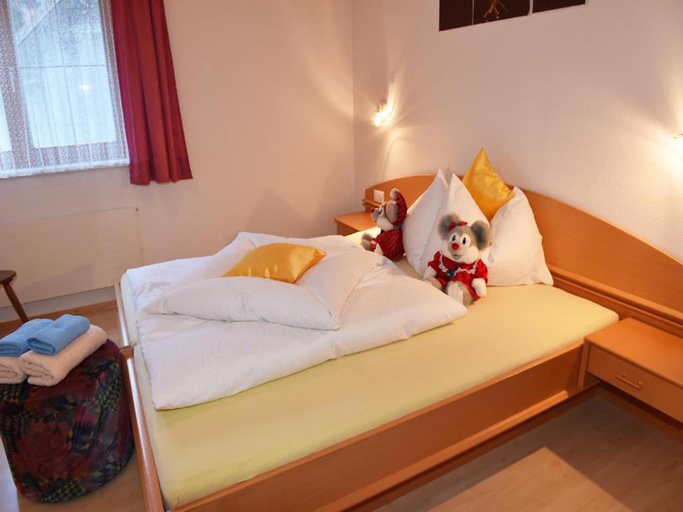 Bedroom 2, Retreat in Samnaun Alps, Inn