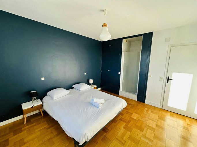 Room 5, L Appart L Onard 10 Couchages Parc des Expos, Marne