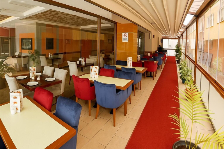 Food & Drinks 5, Grand Hotel Avcilar, Avcılar