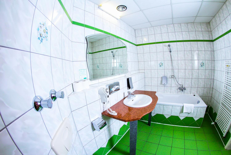 Bathroom 4, Hotel Karlshorst, Berlin