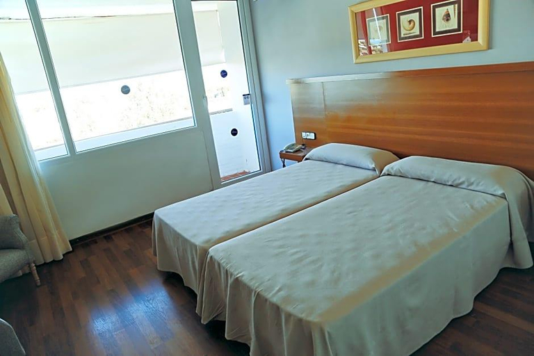 Bedroom 3, Ohtels Carabela, Huelva