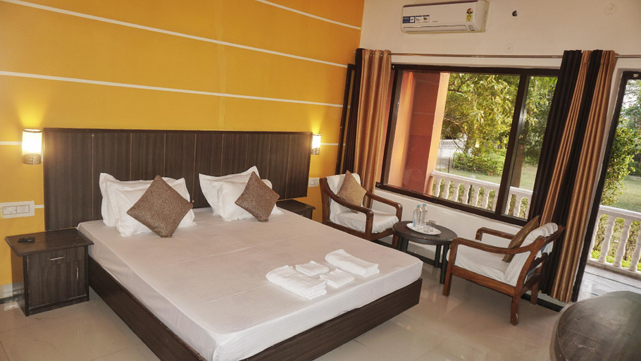 Bedroom 3, Headquarter Khajuraho, Chhatarpur