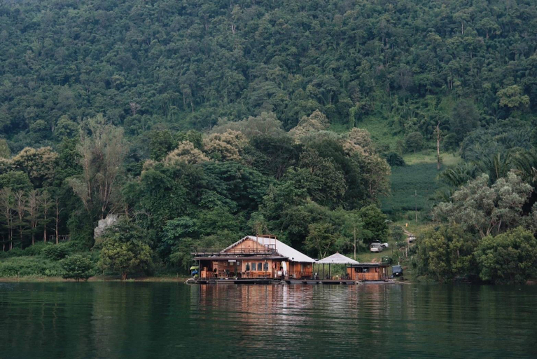 Others 5, The Floating Lake House, Thong Pha Phum