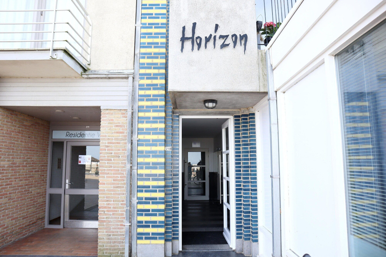 Exterior & Views 2, Apartment in Nieuwpoort With Beach Views, West-Vlaanderen